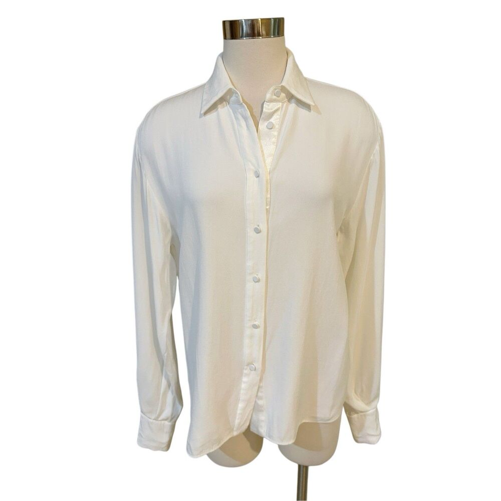 ALEXIS Fluid Split Keyhole Back Ivory Button Down Blouse Sz M
